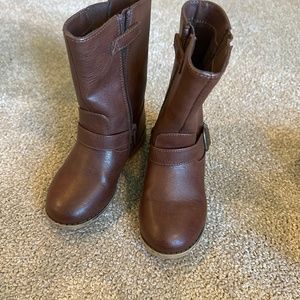Kids boots